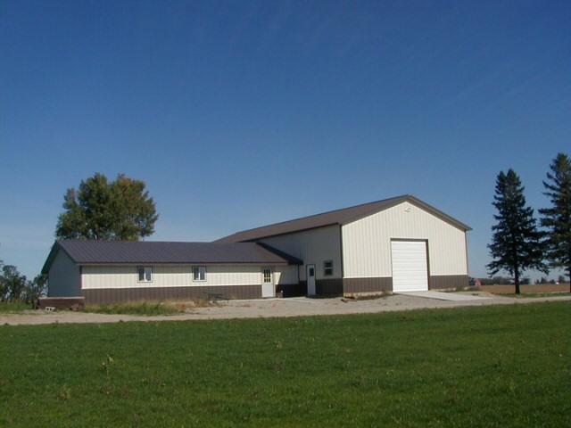 pole barn builders ,garage contractors, custom garages